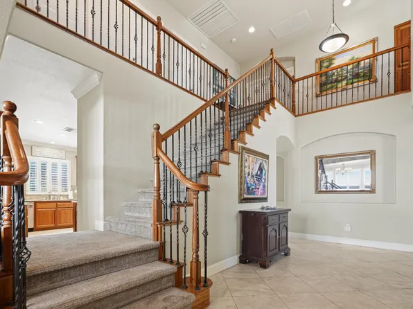3210 Lori Ct, Roseville, CA 95747