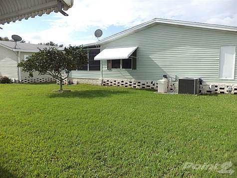 LARGE REAR YARD