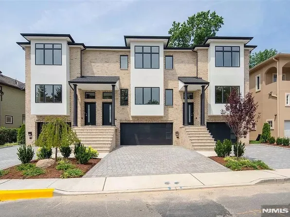 799 W End Ave, Cliffside Park, NJ 07010