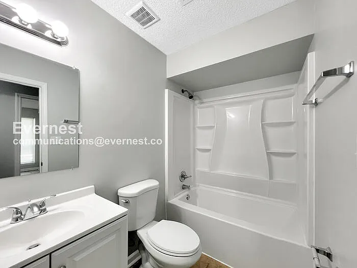 7275 Cedardale Rd — Photo 6