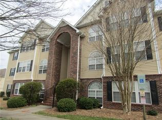 733 Ivy Glen Dr, Winston Salem, NC 27127