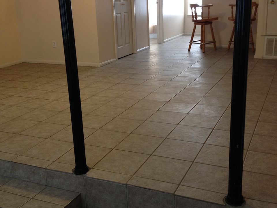 2nd image of 3730 Fairfield Ave Unit 251