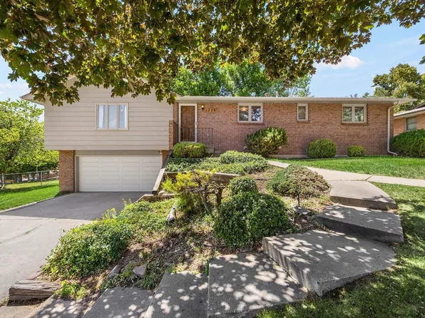 1229 Gateway Dr, Loveland, CO 80537