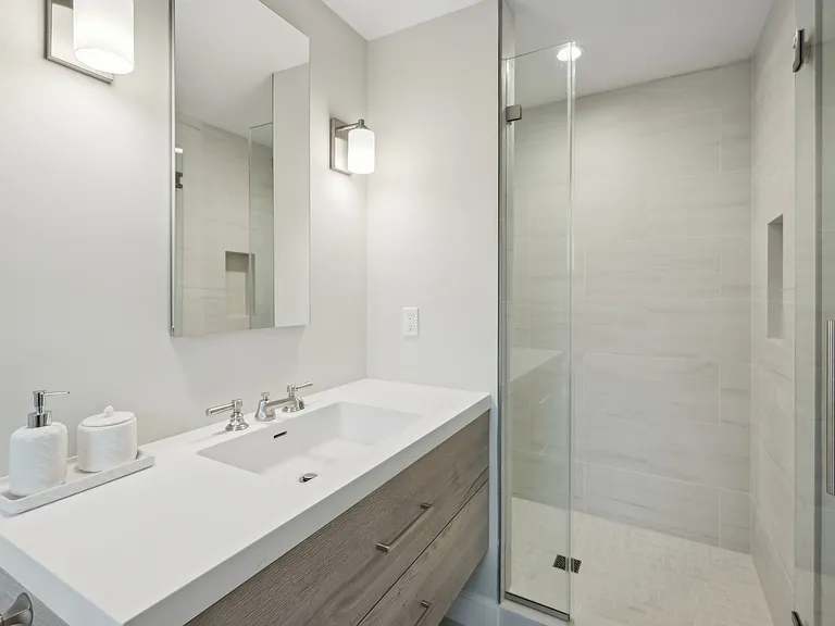 39 Linden Ln — Photo 22