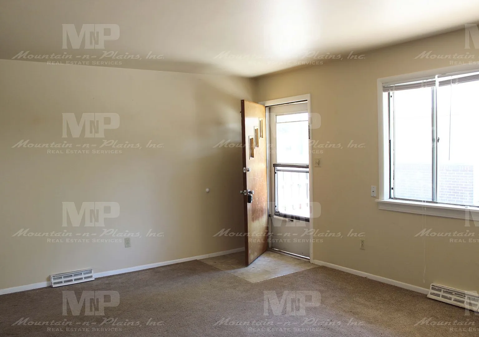 2 bed, 1.0 bath, 840 sqft, $1,395 — Photo 3