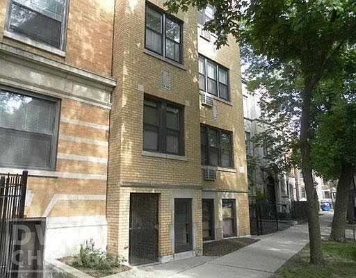 2nd image of 3428 N Elaine Pl APT 3W