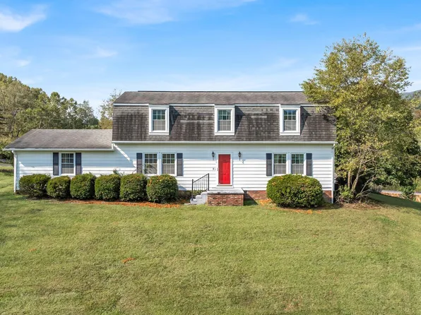 3324 Green Spring Ln, Big Stone Gap, VA 24219