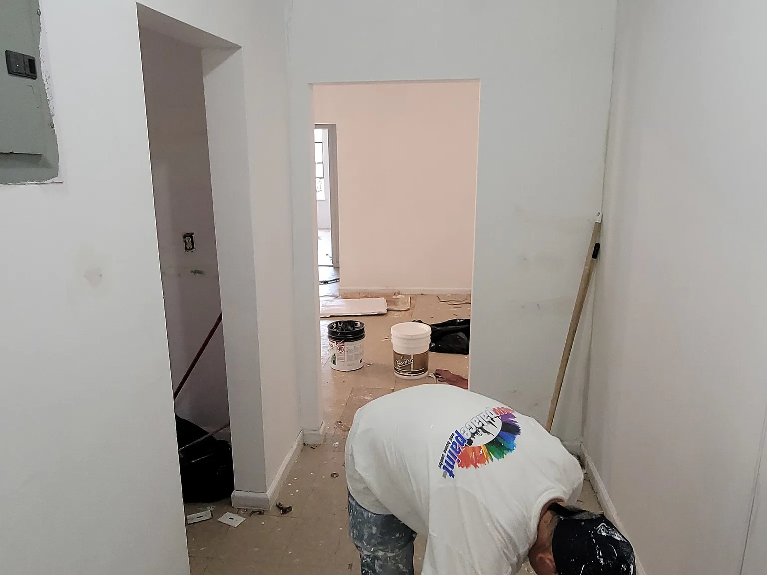 3 bed, 800 sqft, $2,889 — Photo 4