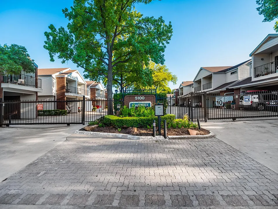 5100 Verde Valley Ln #255