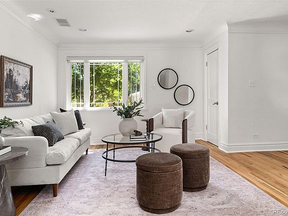 4th image of 1075 Jersey Street
