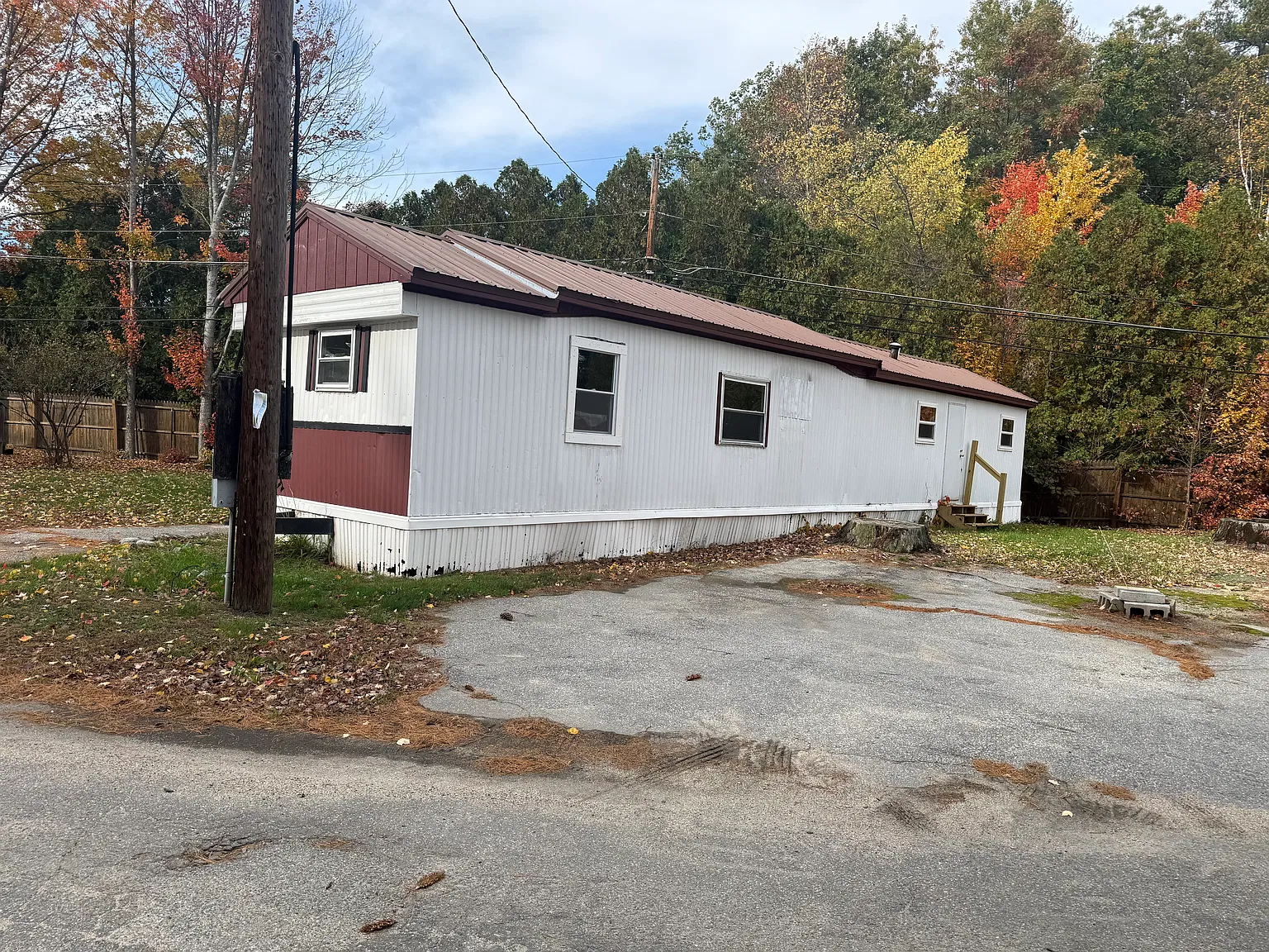 2 bed, 720 sqft, $1,300 — Photo 2