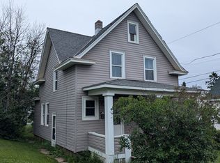 818 N 6th Ave E, Duluth, MN 55805