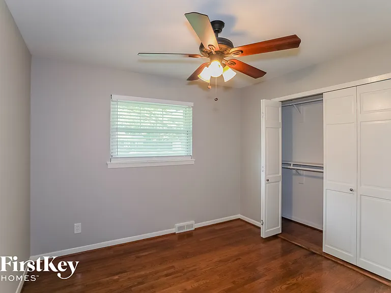 3439 Timberview Rd — Photo 11