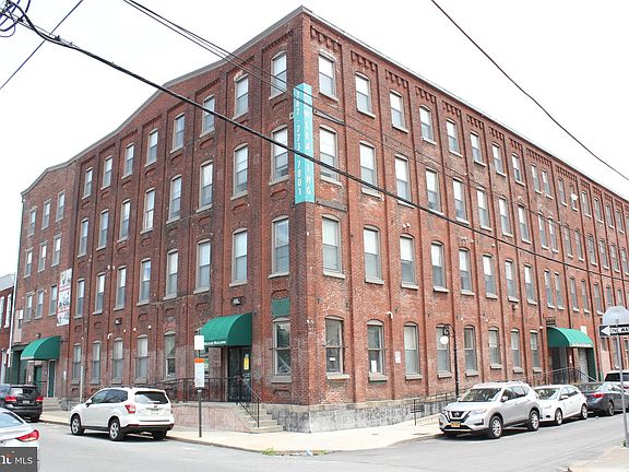 2nd image of 1151-61 N 3rd St #206