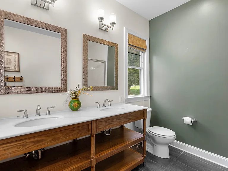 17601 Crystal Spring Ter — Photo 21