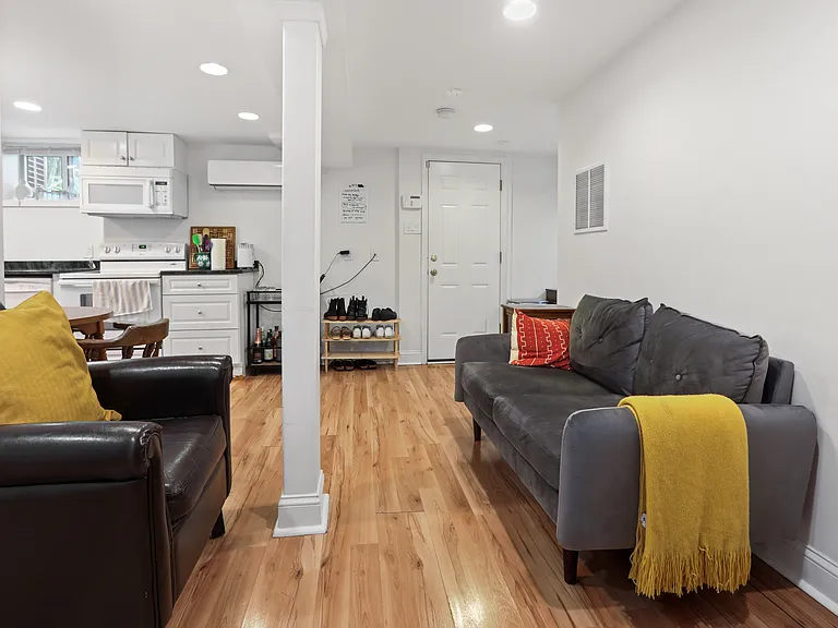 3539 Porter St NW — Photo 7