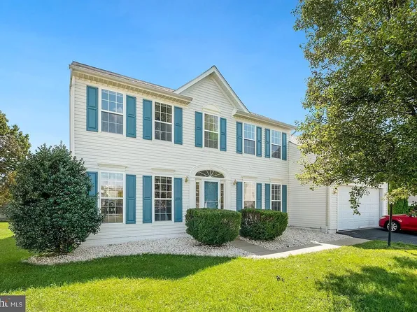 1808 Whispering Meadow Ct, Frederick, MD 21702