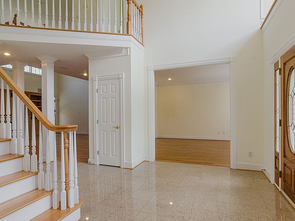 4th image of 4707 Bell Tower Ct