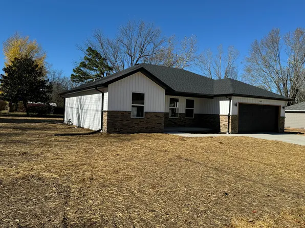 517 S Euclid Avenue, Marionville, MO 65705