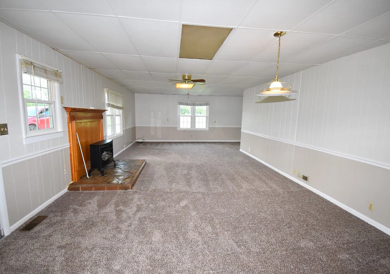 2 Bedroom Home For Rent in The County! — Photo 4