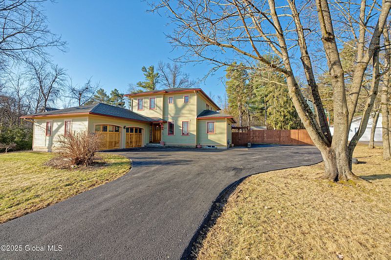 2nd image of 2430 River Road