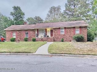 3005 Briarcliff Dr, Greenville, NC 27834