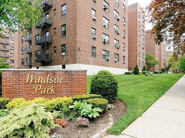 1st image of 211-02 73rd Ave #3O