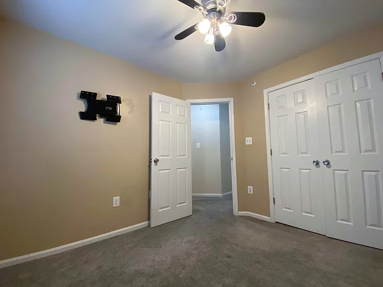 12031 Amber Ridge Cir — Photo 25