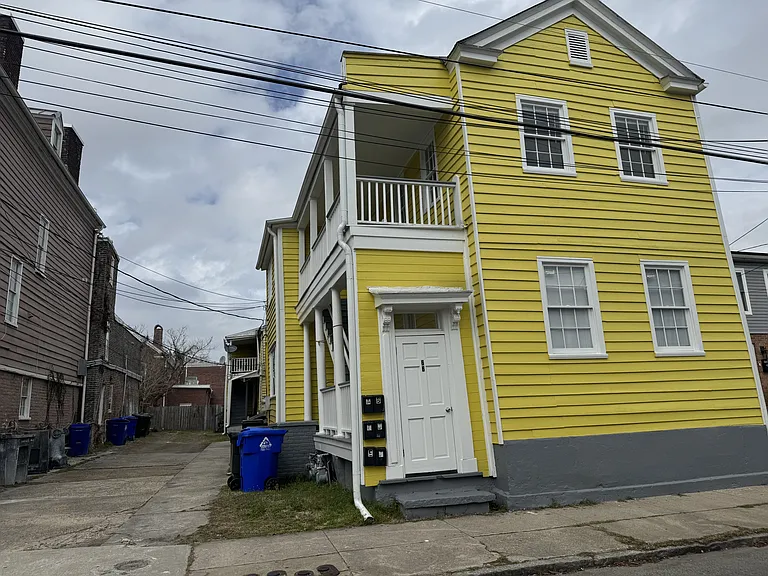 66 Amherst St #B — Photo 1