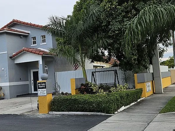 7211 W 24th Ave APT 2390, Hialeah, FL 33016