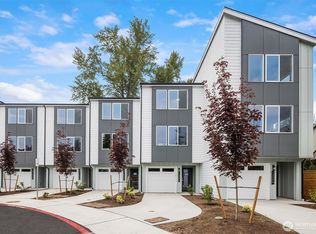 1520 Hollow Dale Place #B, Everett, WA 98204