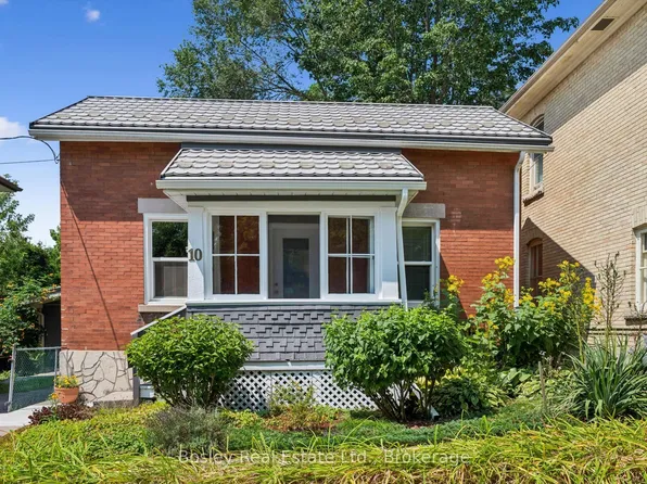 10 Pearl St, Guelph, ON N1E 2E3