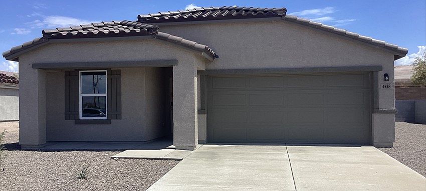 1st image of 4538 S Calle Del Media