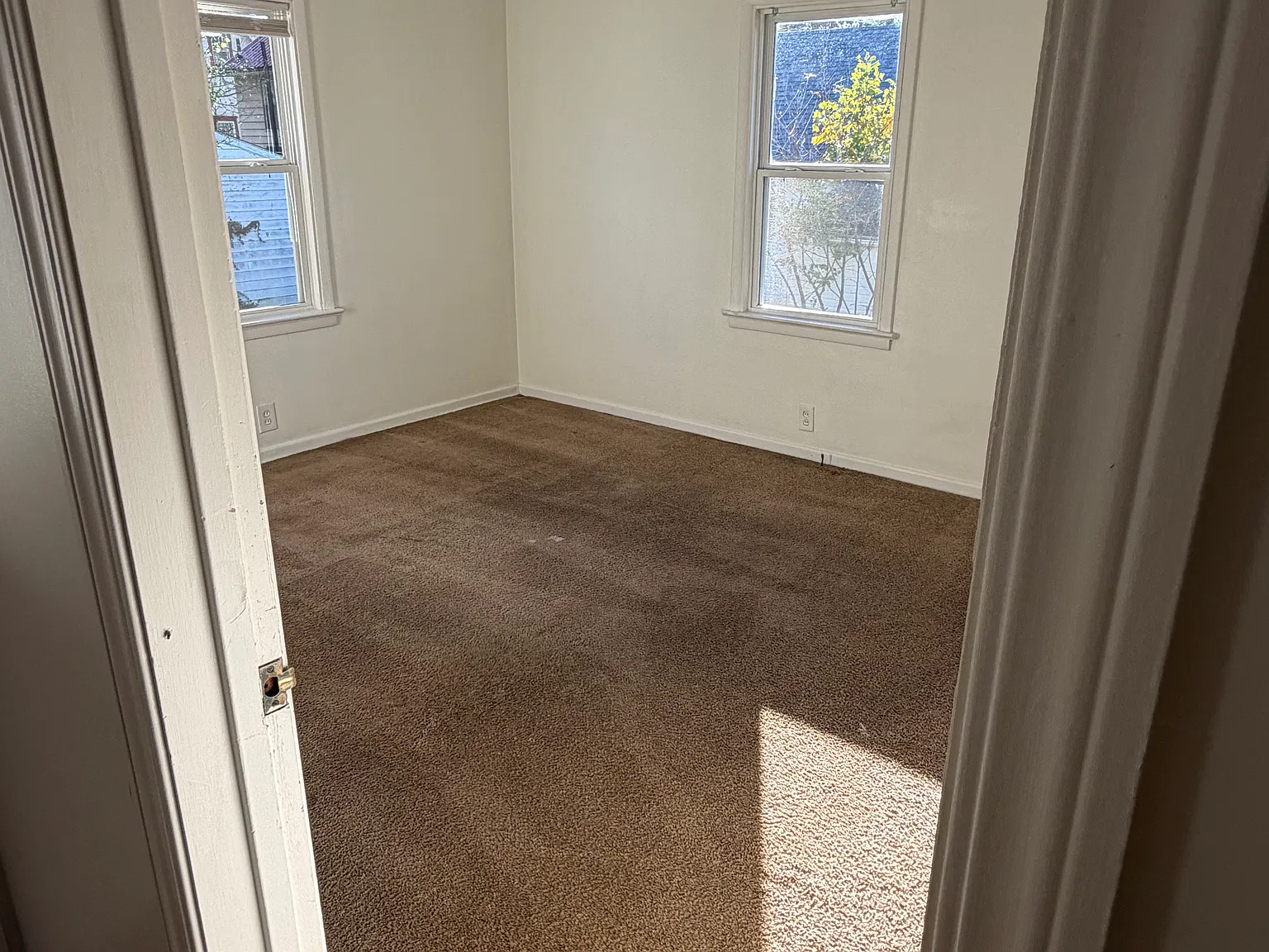 3 bed, $1,120 — Photo 3