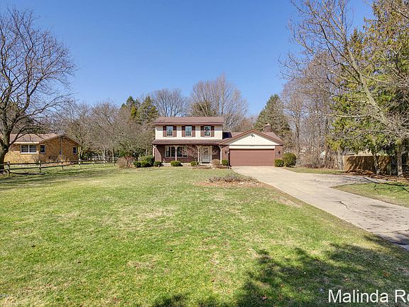 3rd image of 6291 Kuttshill Dr NE