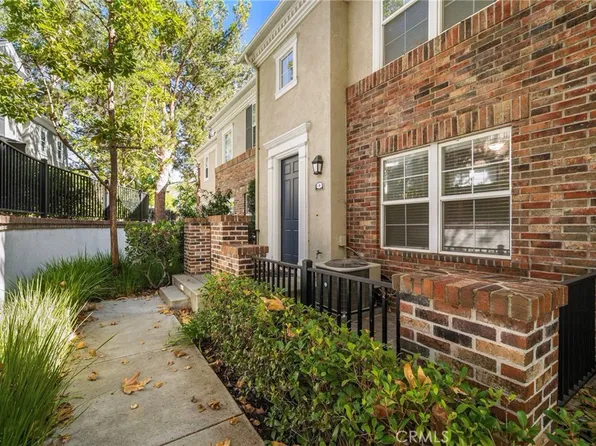 4 Bloomington St, Mission Viejo, CA 92694