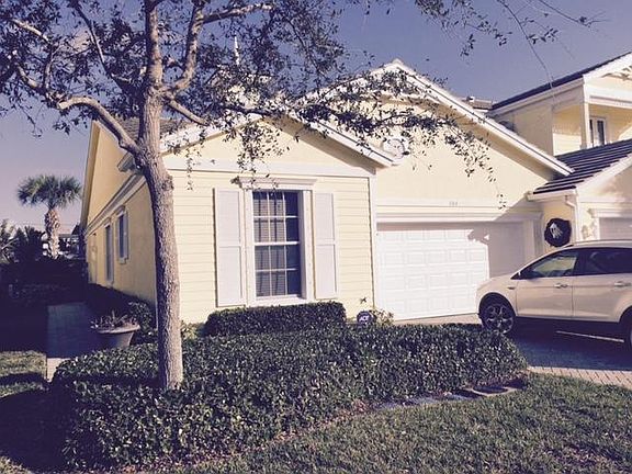 2nd image of 704 Mariner Bay Blvd