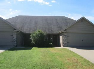 3203 SW Amberwood Ave #2, Bentonville, AR 72713