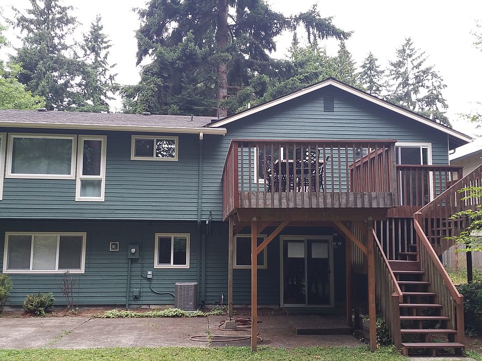 2nd image of 12829 NE 107th Pl