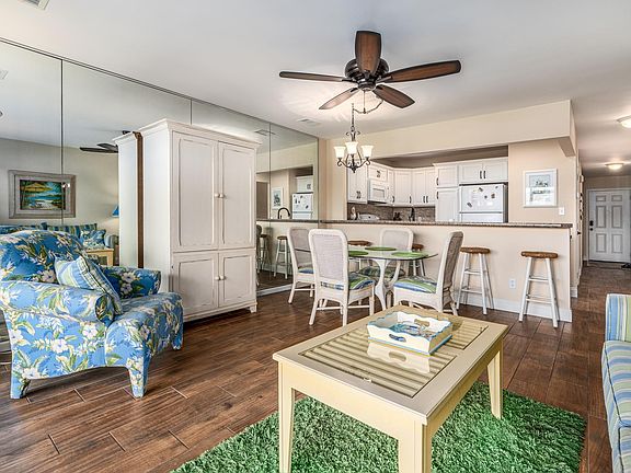 4th image of 35 S Driftwood Bay Unit 134