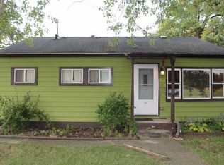 1424 E 6th St, Hobart, IN 46342