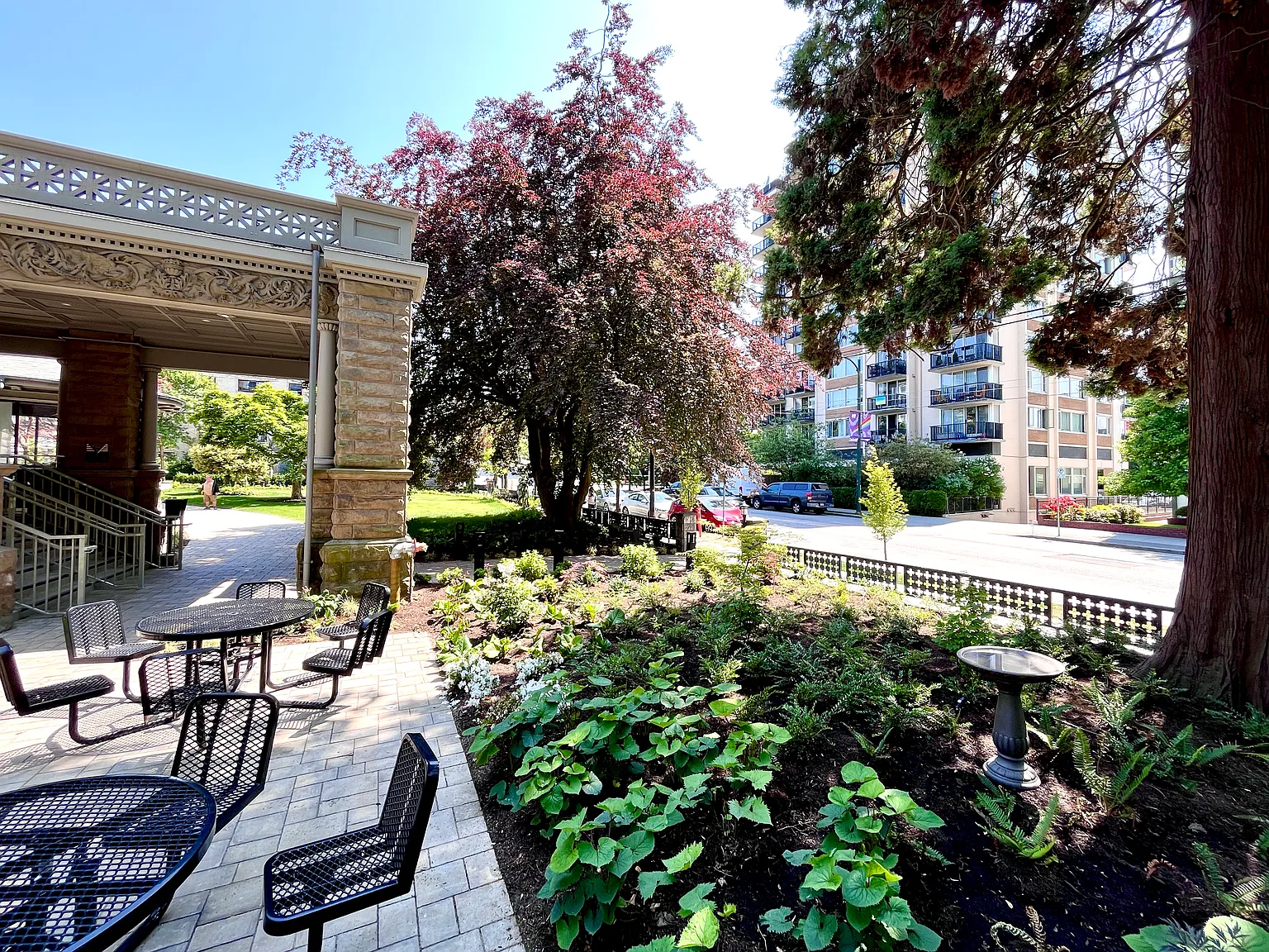 1523 Davie Street Vancouver — Photo 4