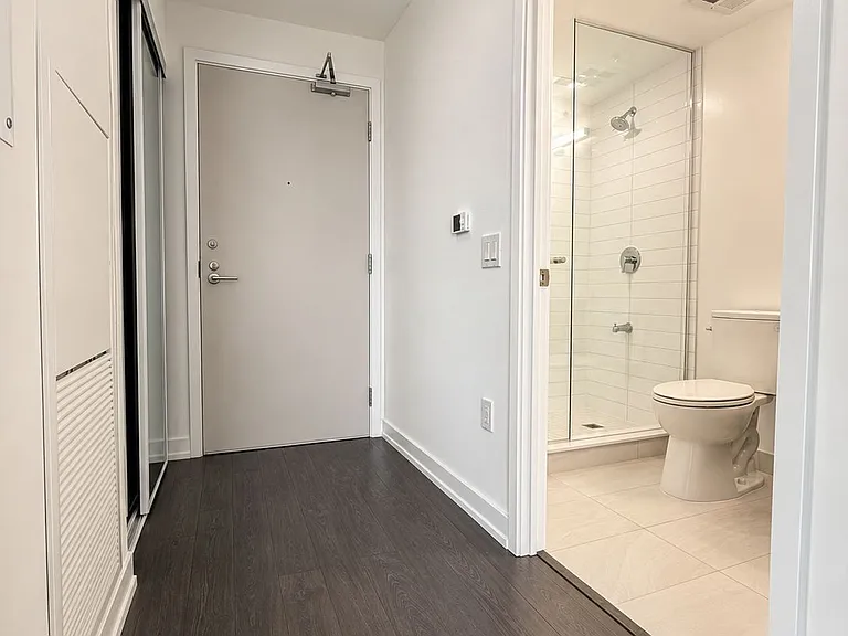 4010 Eglinton Ave W #921 — Photo 8