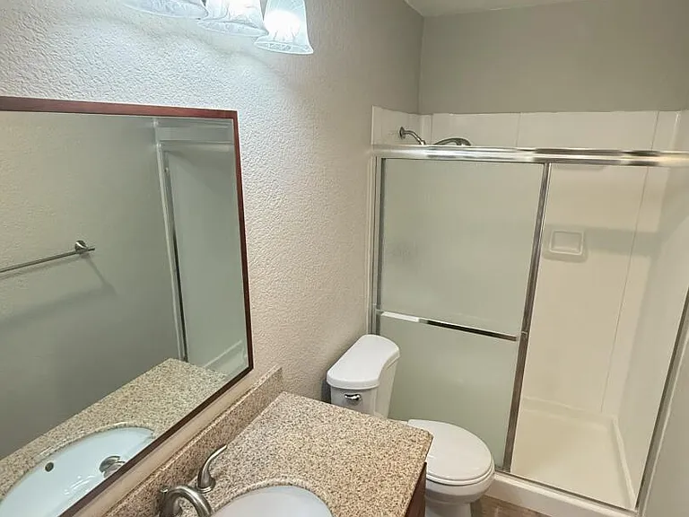 23732 Hillhurst Dr #73 — Photo 21
