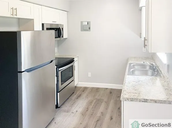 1424 Chateau Park Dr, Fort Lauderdale, FL 33311