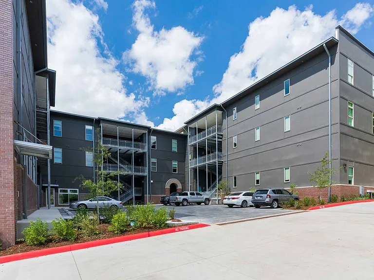 Network Building — Photo 11