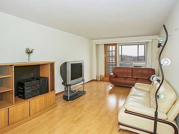 5th image of 97-01 63rd Dr Unit 12L