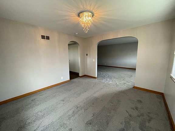 5th image of 1828 Fulton Rd NW APT 3