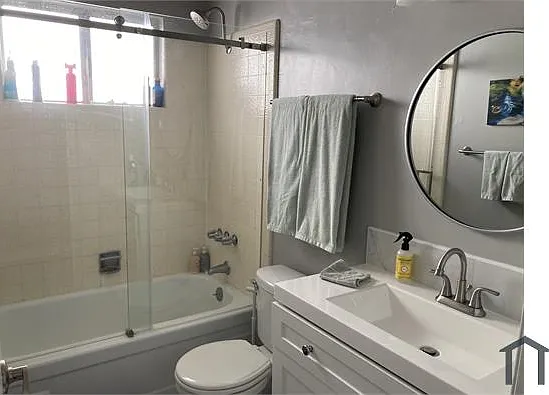 2 bed, 960 sqft, $3,300 — Photo 4