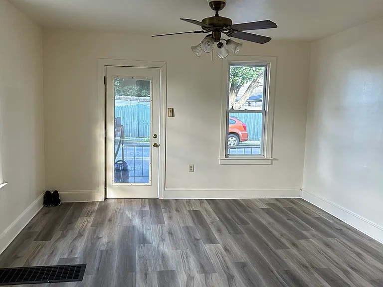 206 Howertown Rd — Photo 5